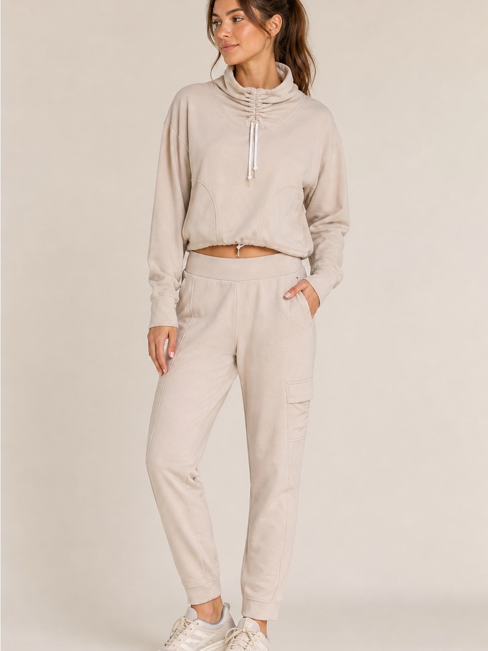 SAGE Collective Jogger Set - Top M, Pants S